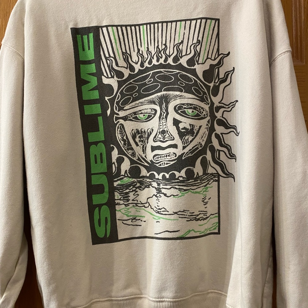 American Eagle Sublime crewneck